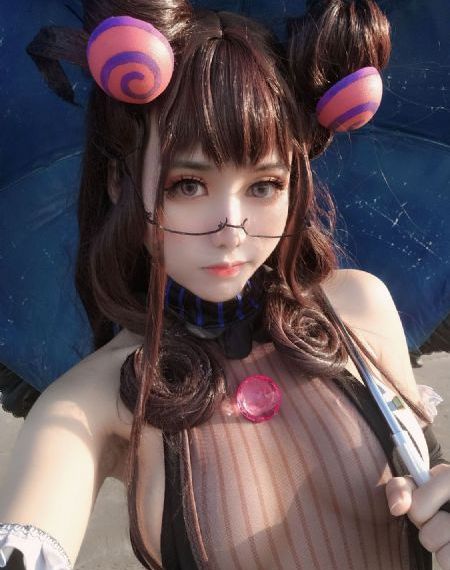 年轻的邻居在线观看