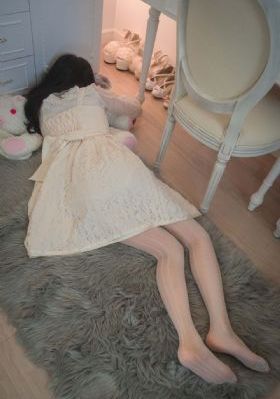 女老师在线播放
